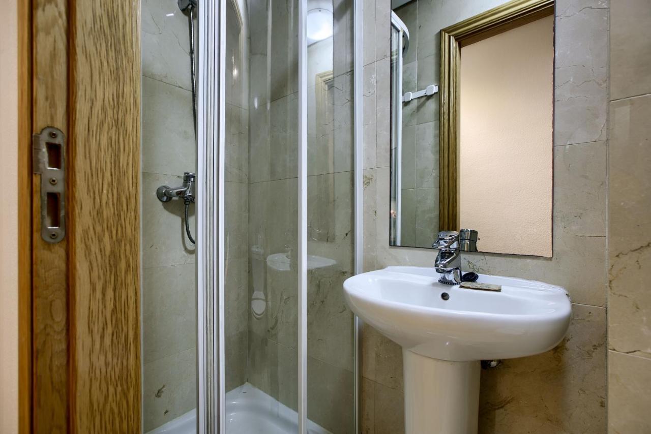 Charming Elegant Gran Via Apartman Madrid Kültér fotó