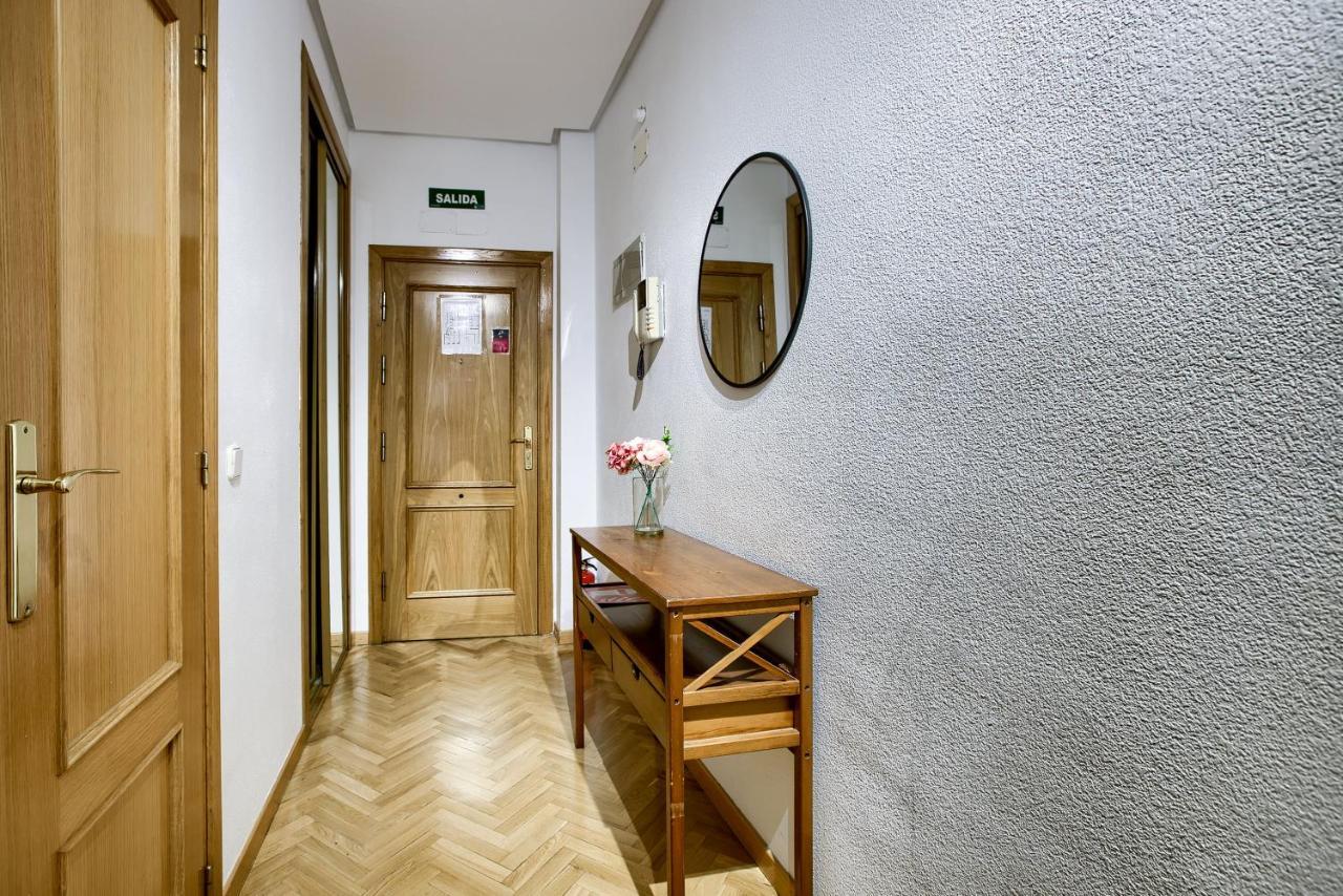 Charming Elegant Gran Via Apartman Madrid Kültér fotó
