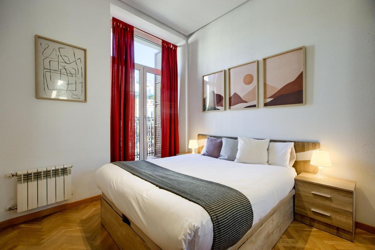 Charming Elegant Gran Via Apartman Madrid Kültér fotó